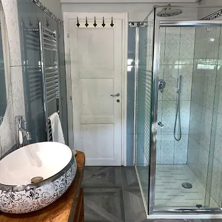 Fonte Rosa Lantgård Fiastra